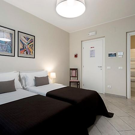 I Tigli Guest House Plasencia Exterior foto