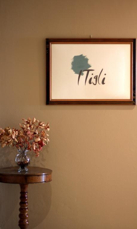 I Tigli Guest House Plasencia Exterior foto